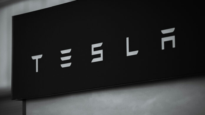 Origine de Tesla, pays d'origine, fondateurs et histoire