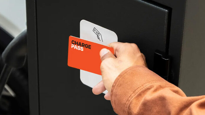 Plug Inn Charge Pass Renault : prix, tarifs Ionity et fonctionnement